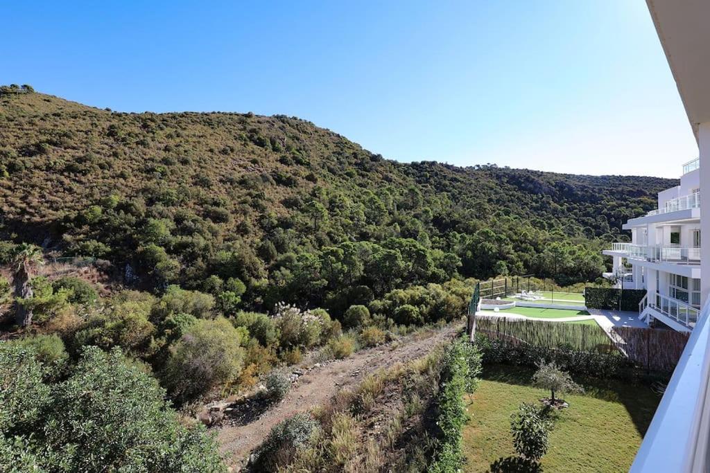 Riverside Benahavis Holiday Rental Apartment מראה חיצוני תמונה